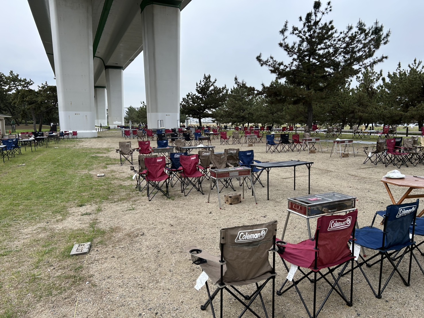 BBQを楽しむ様子